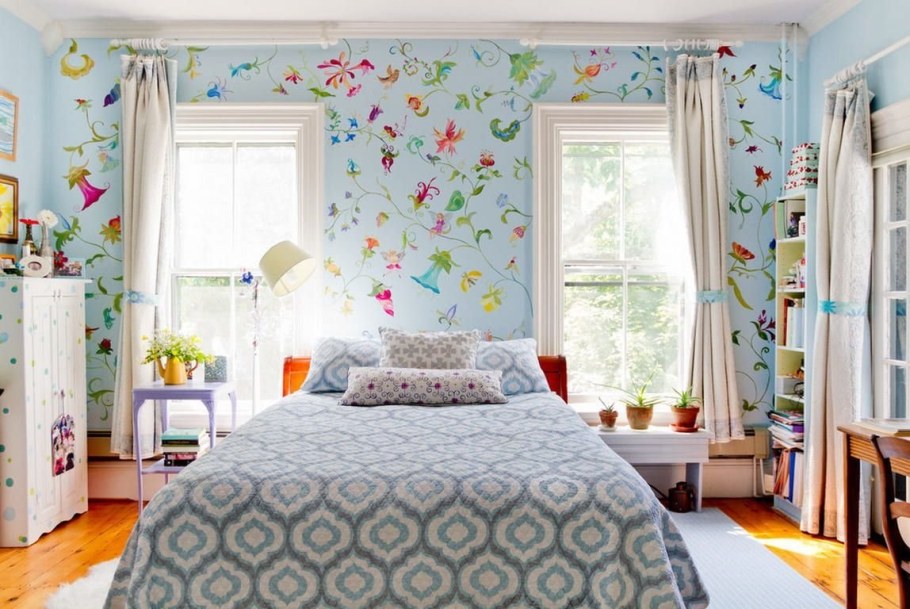 Цветочные шторы в интерьере