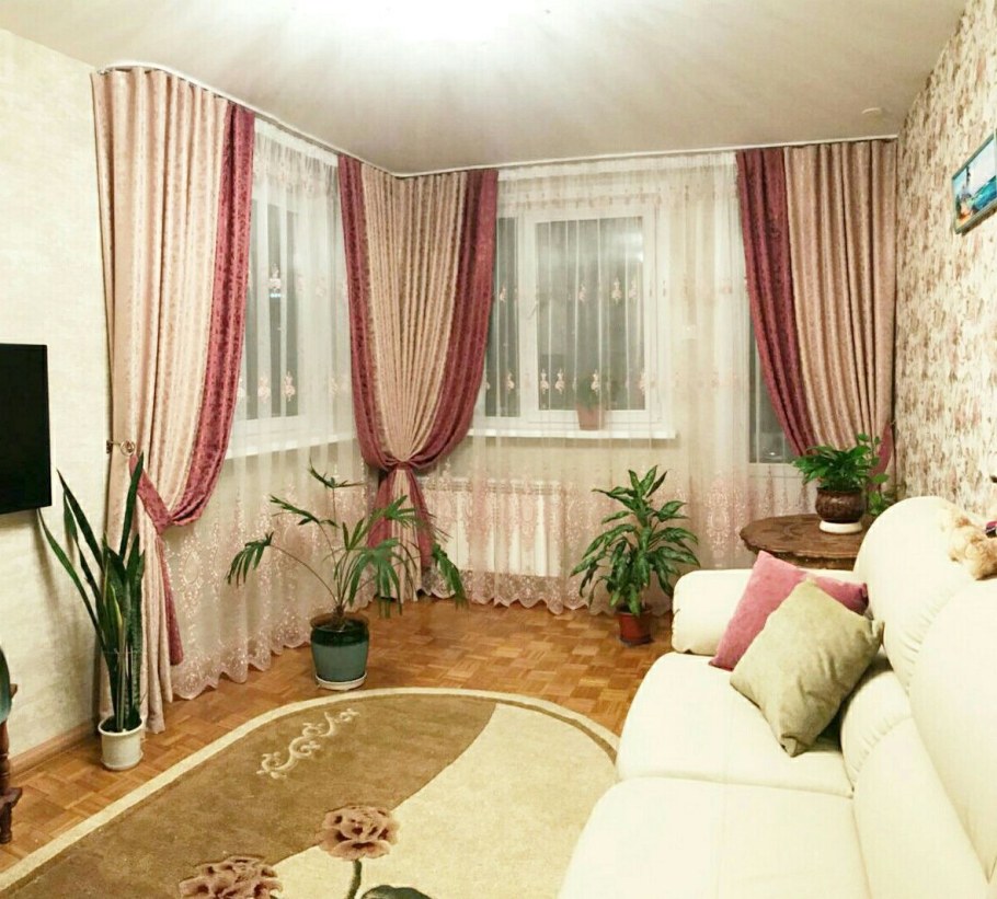 Шторы в гостиную на 2 окна