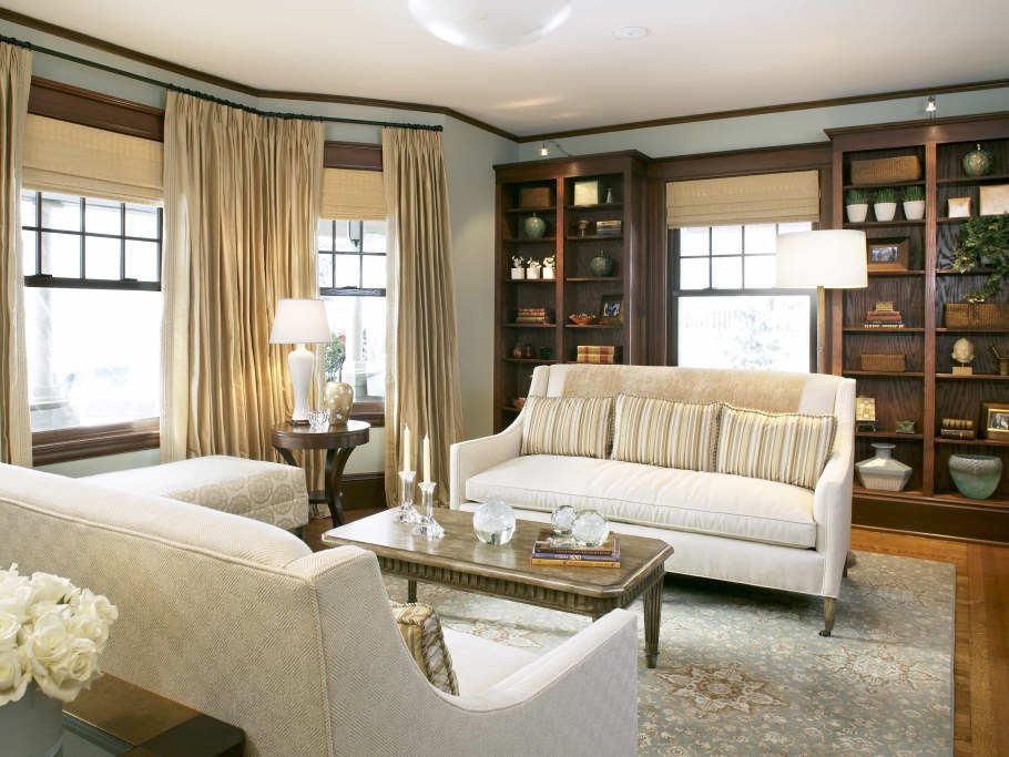 Гостиная с эркером расстановка мебели