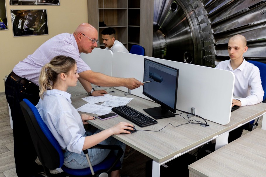 Новатор (конструкторское бюро)