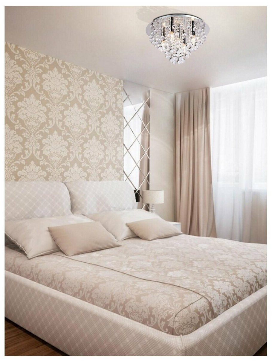 Спальня в бело бежевых тонах