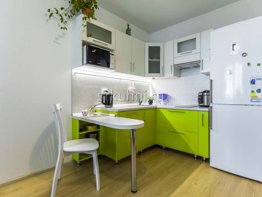 Маленькие кухни для студии