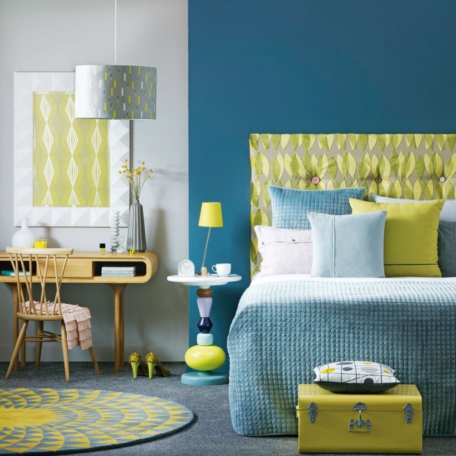 Сочетание голубого и желтого в интерьере