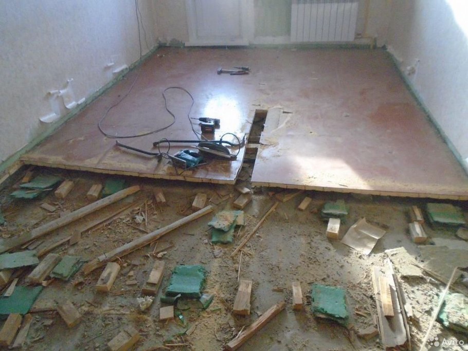 Демонтаж деревянного пола
