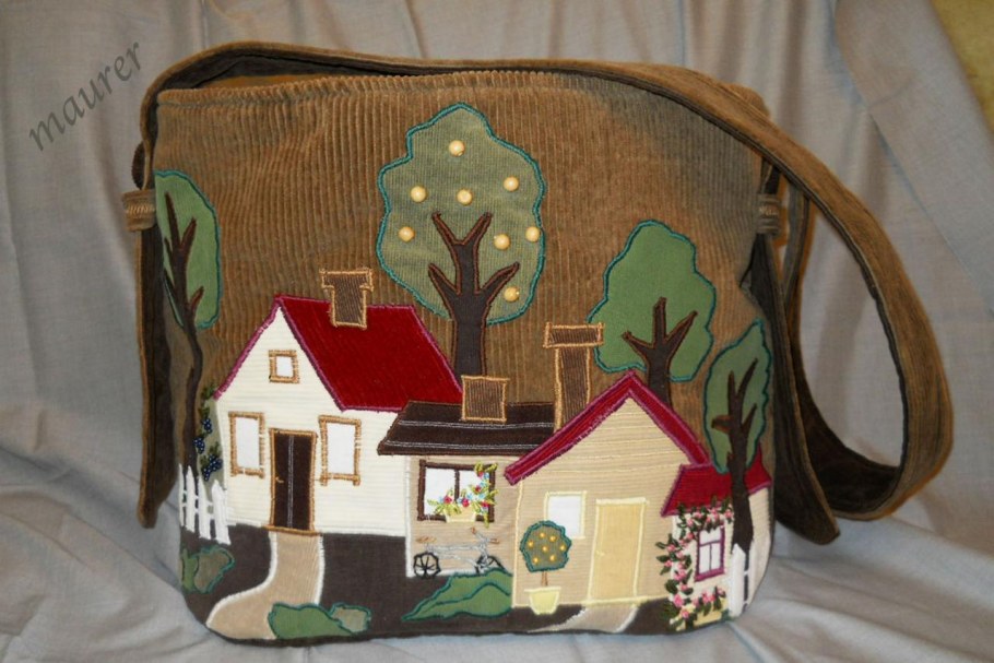 Сумки с аппликацией домики