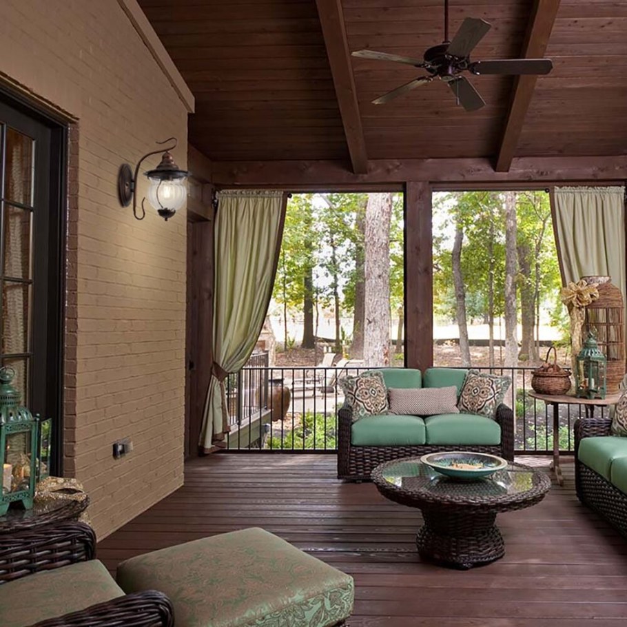 Интерьер открытой веранды