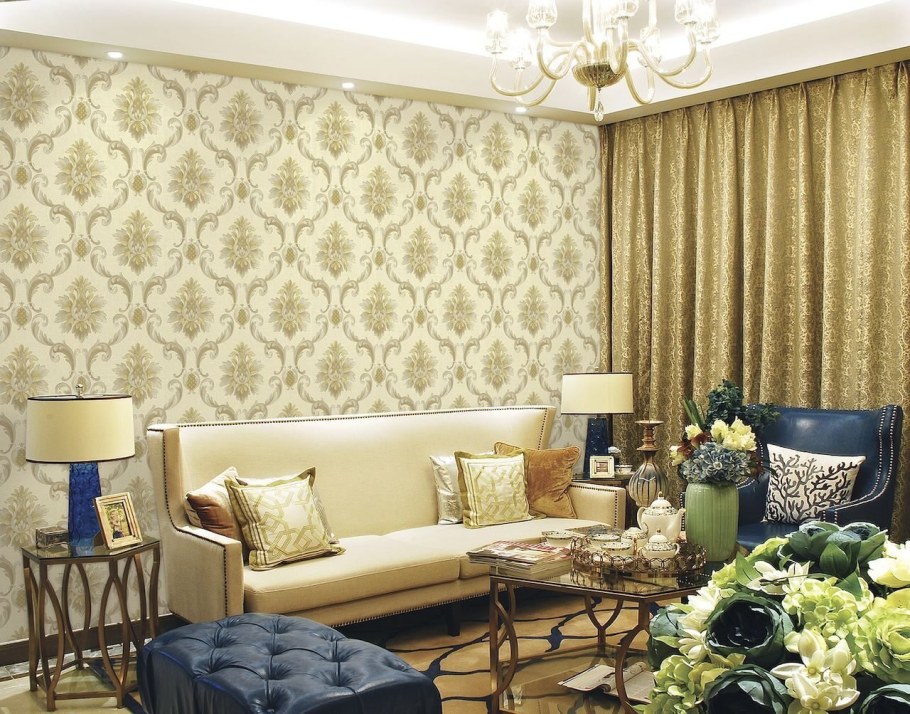 Гостиная с вензелями