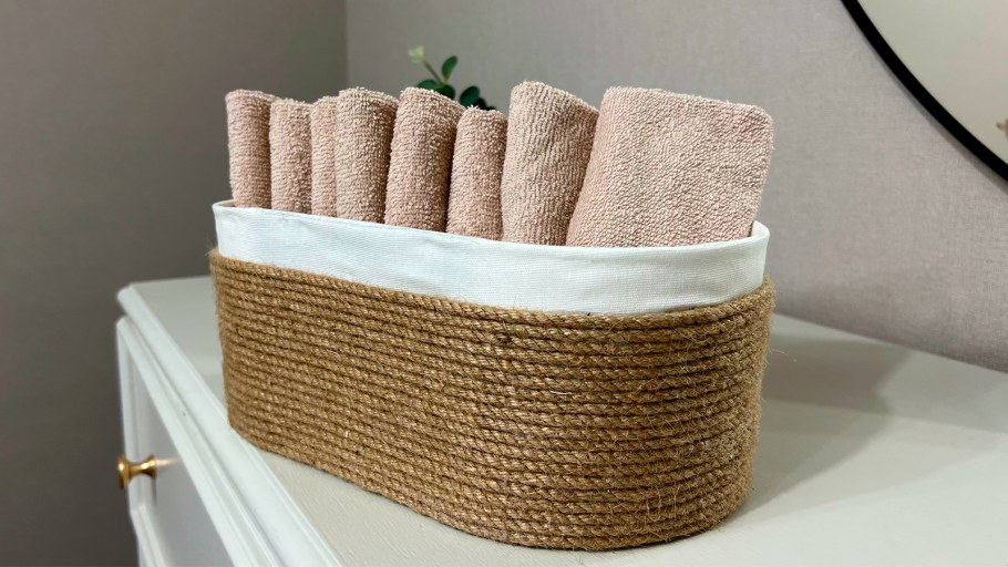 Овальная джутовая корзина