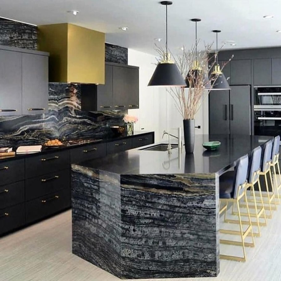 Мрамор в интерьере кухни