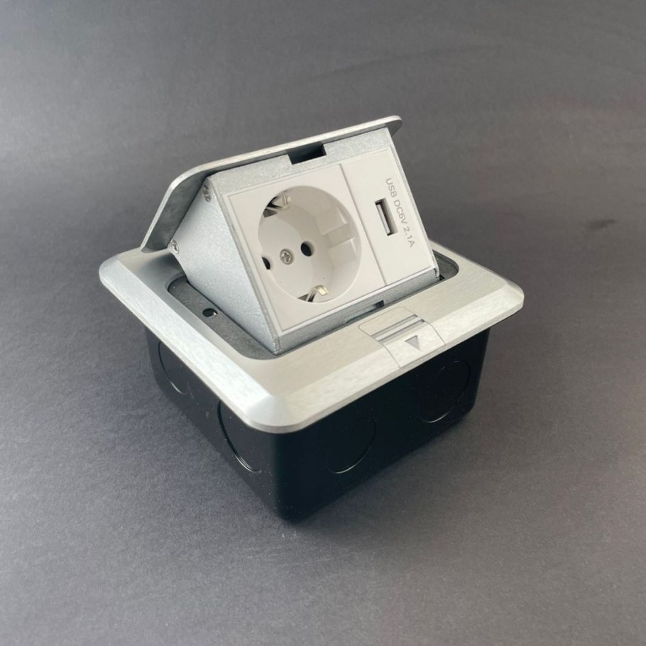 Розеточный блок ip54 ИЭК