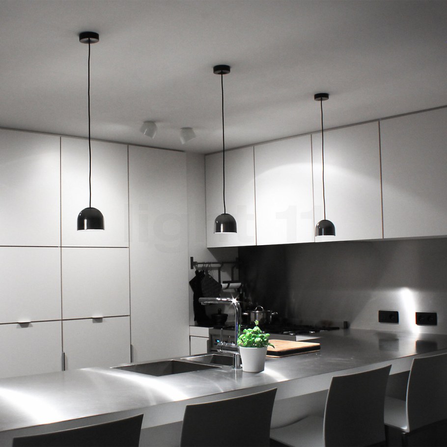 Подвесы в интерьере кухни