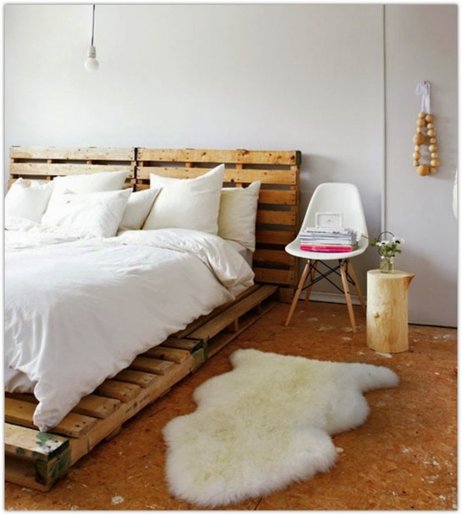 Кровать из поддонов