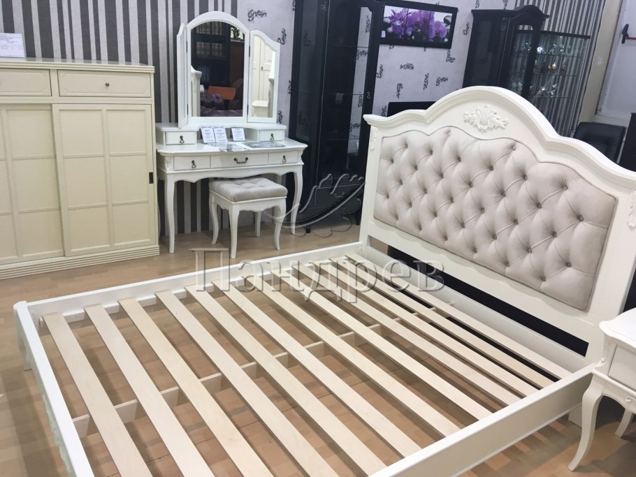 Кровать "Селеста" б-212 с мягким изголовьем (120)