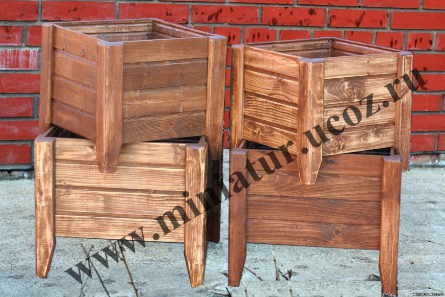 Деревянные ящики для деревьев