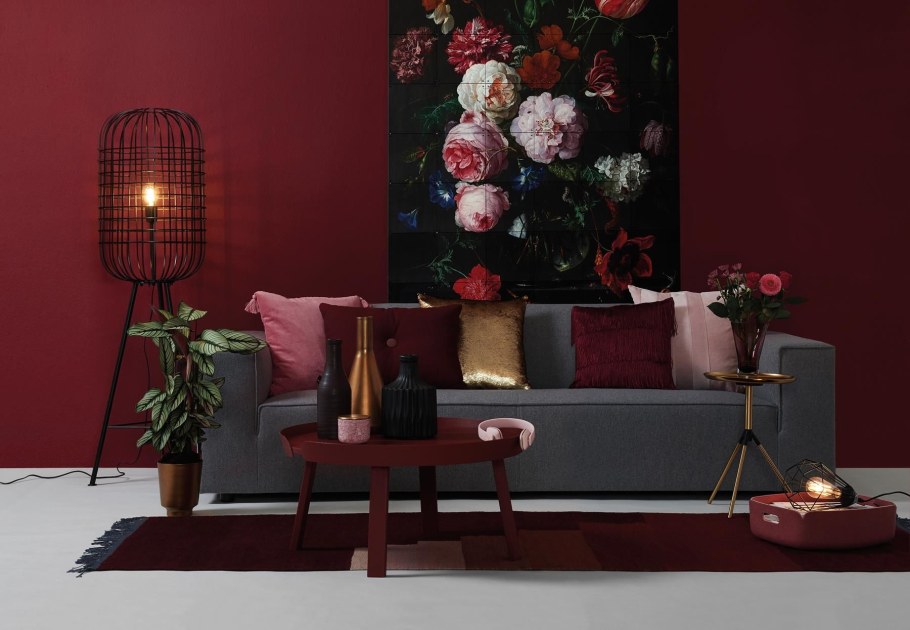 Бордовый цвет в интерьере