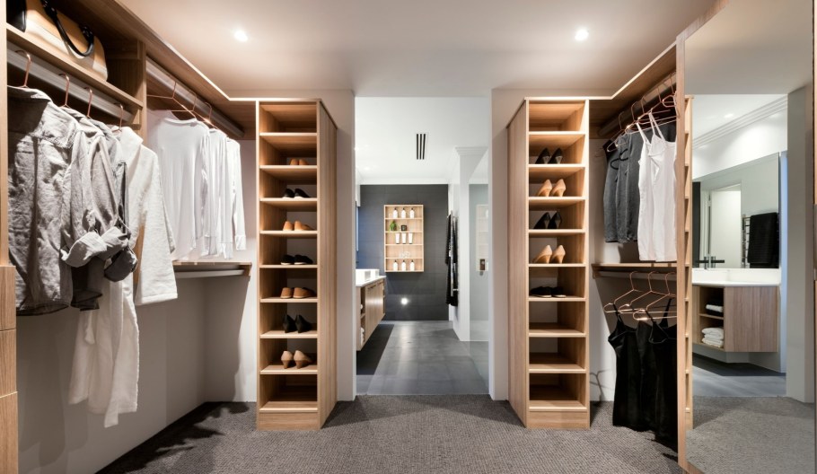 Гардеробная комната