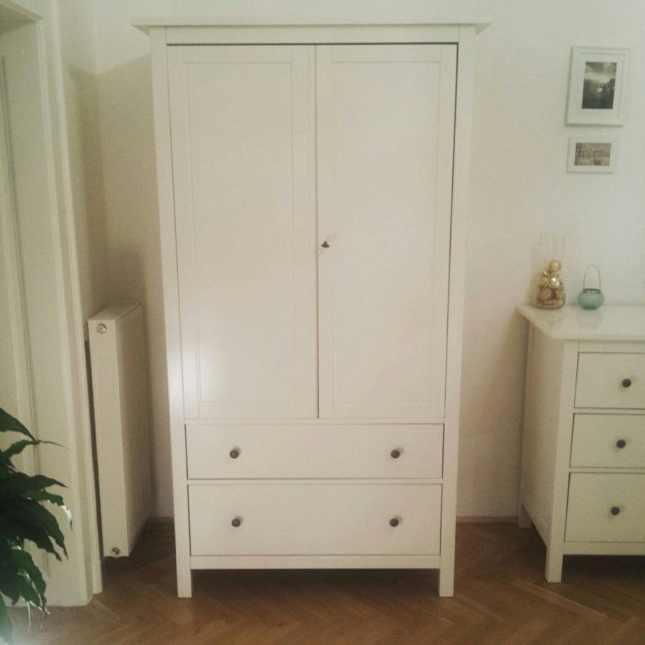 Шкаф икеа ХЕМНЭС платяной