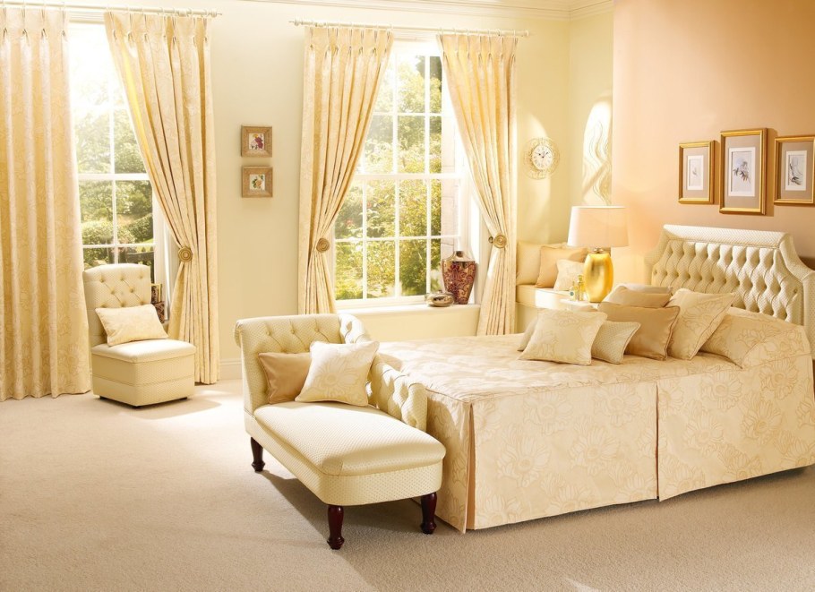 Комната в кремовых тонах