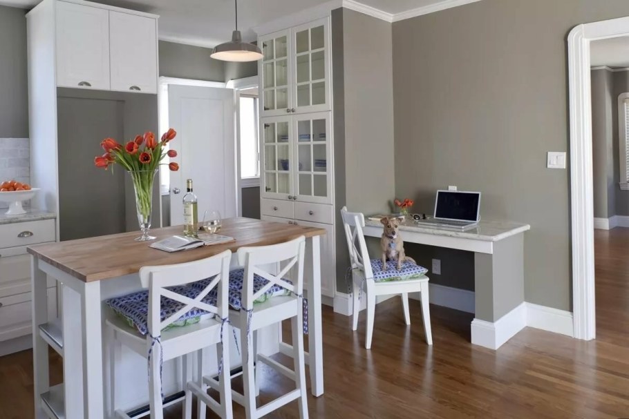 Белая кухня серые стены