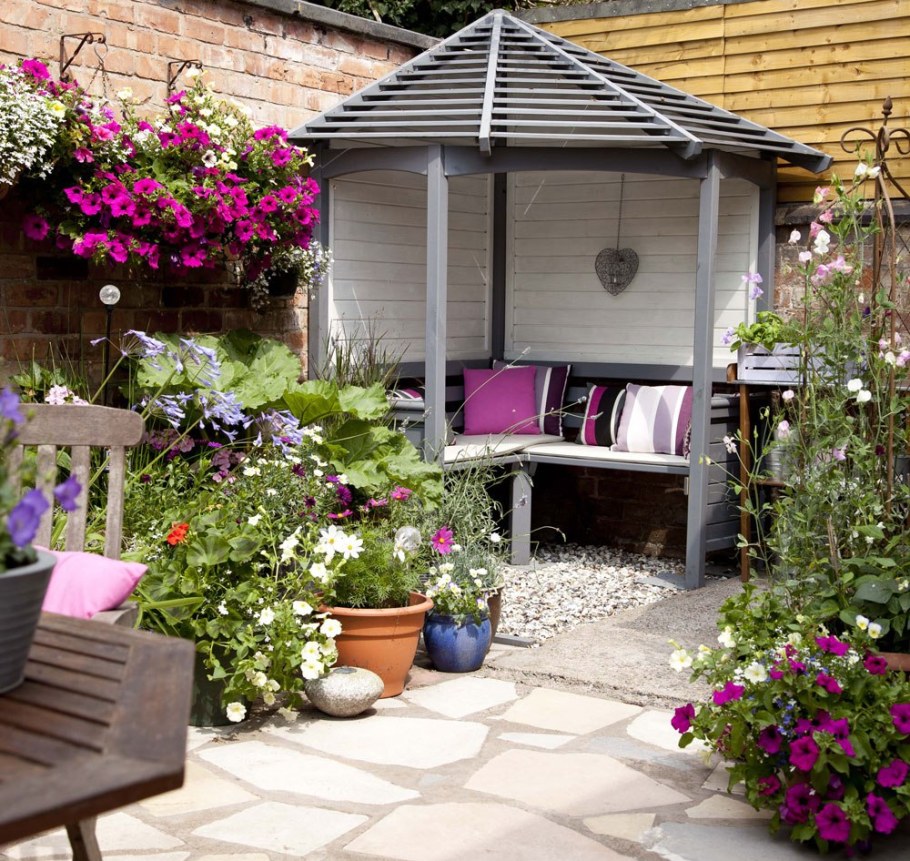 Красивая дача