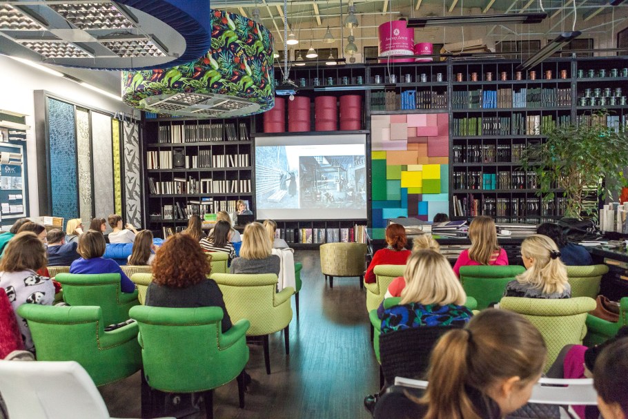 Ампир декор на большой татарской