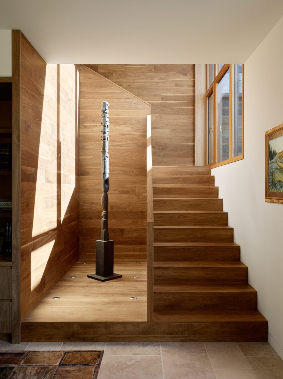 Стильные деревянные лестницы