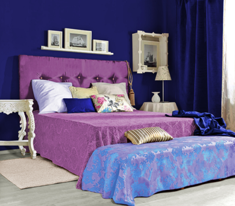 Фиолетовый в интерьере