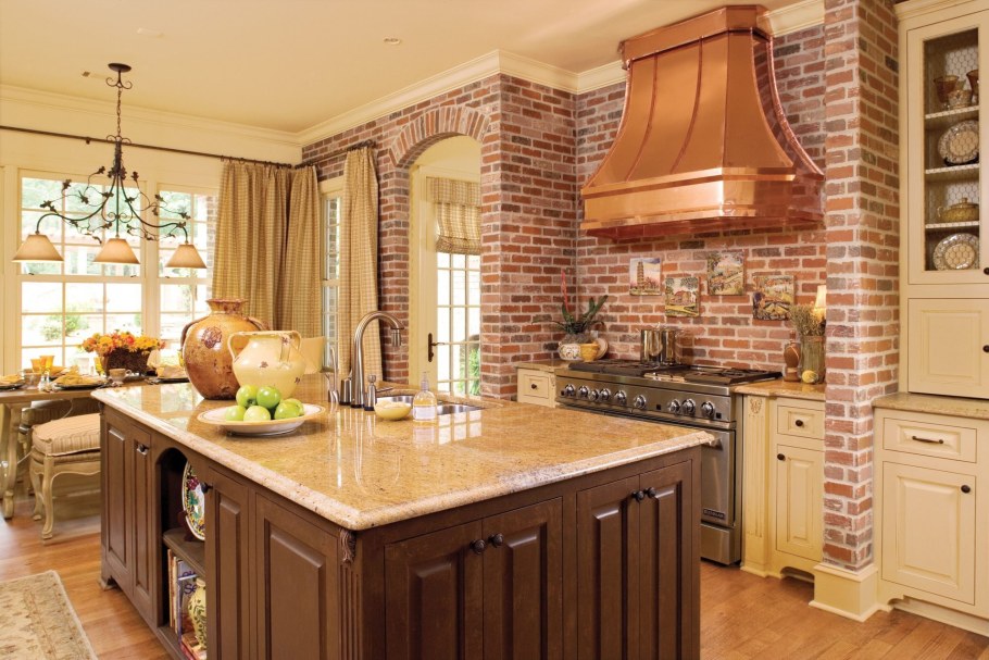 Отделка кухни в частном доме