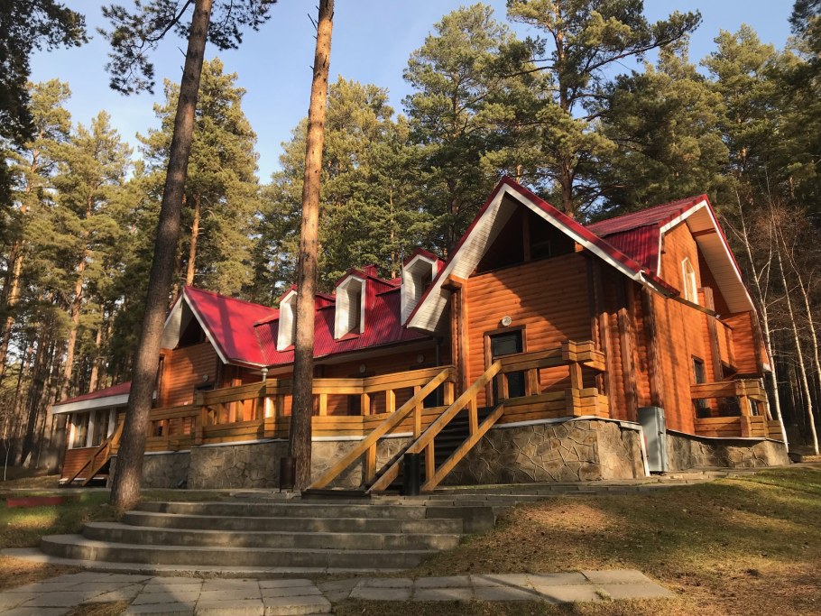 Красный дом Иркутск турбаза