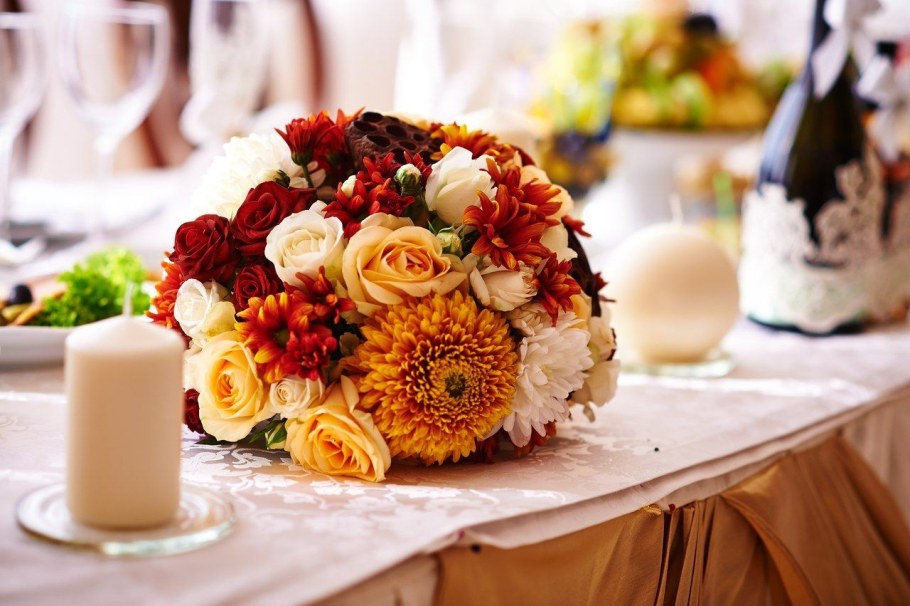 Композиция на стол официальное мероприятие