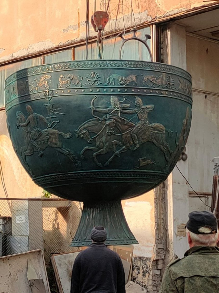 Арт объекты чаша в Северной Осетии