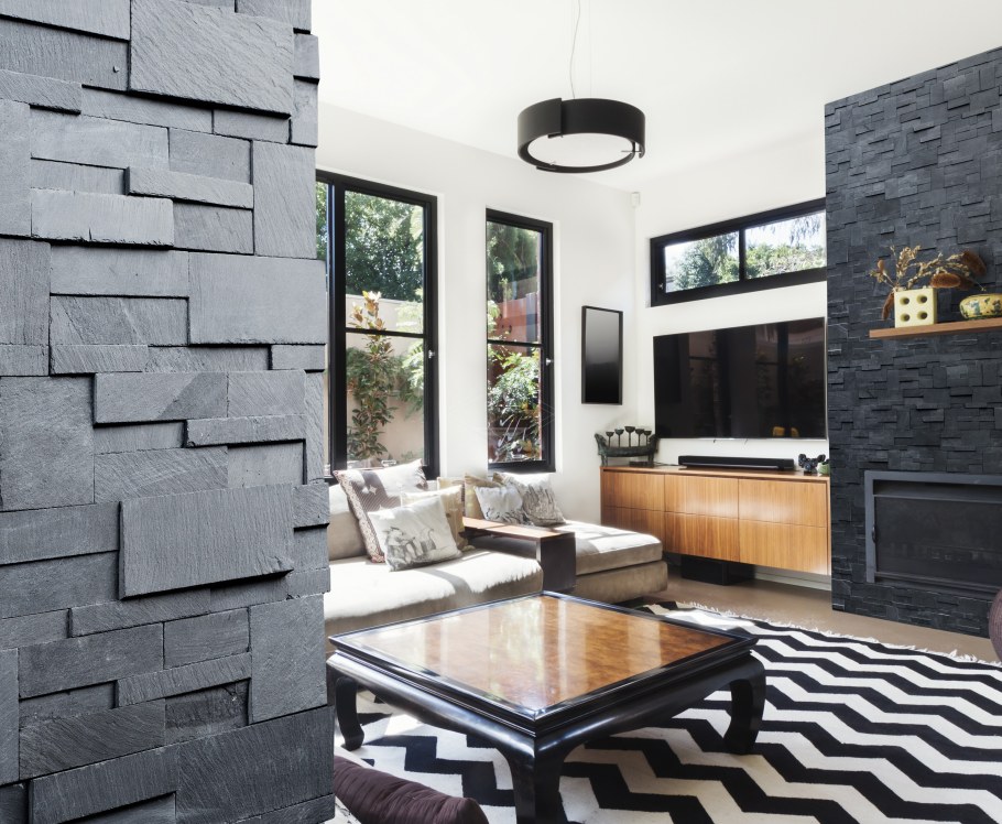 Черный сланец в интерьере