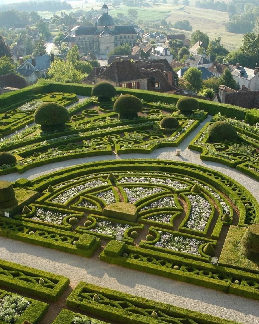 Партер в архитектуре