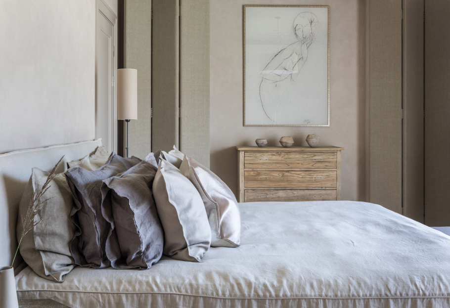 Интерьер спальни в бельгийском доме