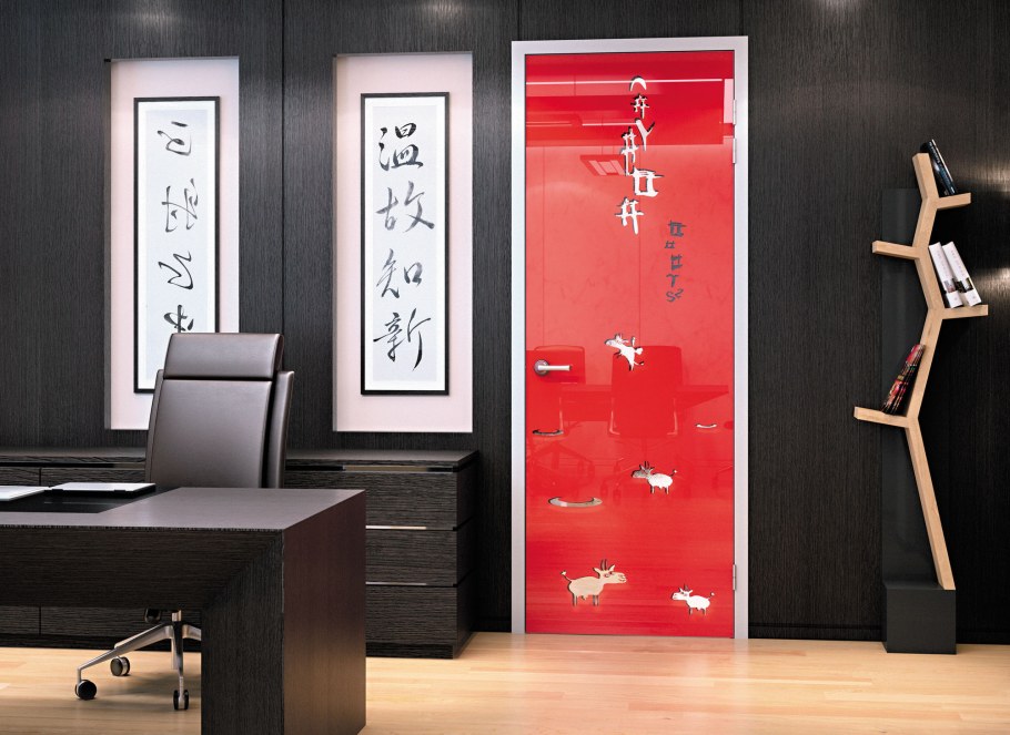 Необычные двери межкомнатные