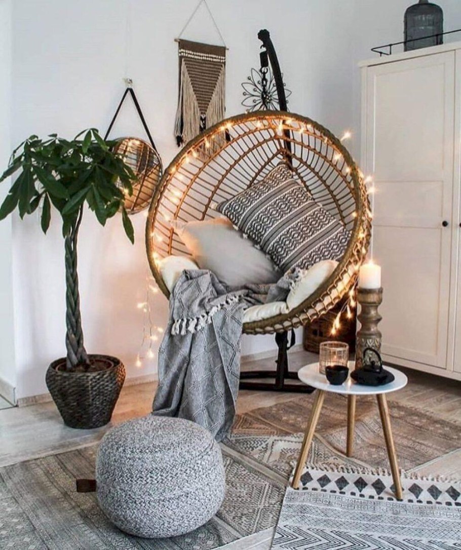 Подвесное кресло в интерьере