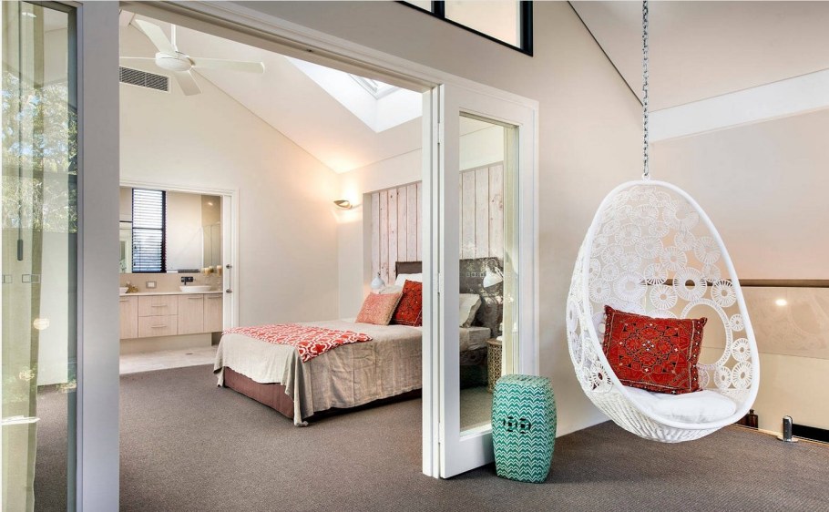 Подвесное кресло в спа