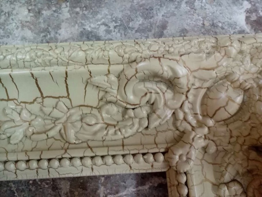 Техника кракелюр на мебели