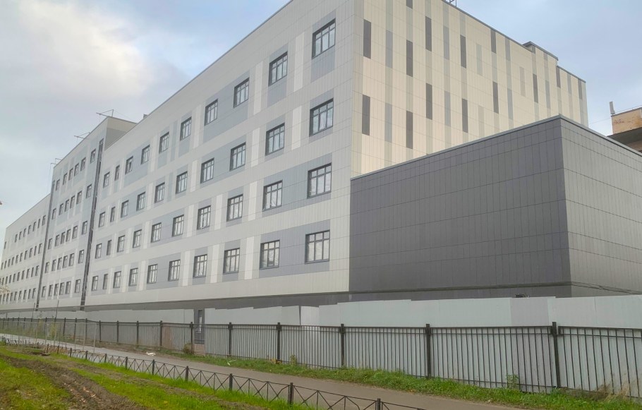 Новый корпус Александровской больницы