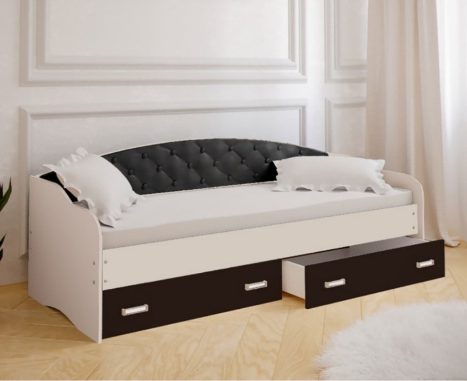 Кровать с мягкой накладкой 900х2000 софа-8 профи