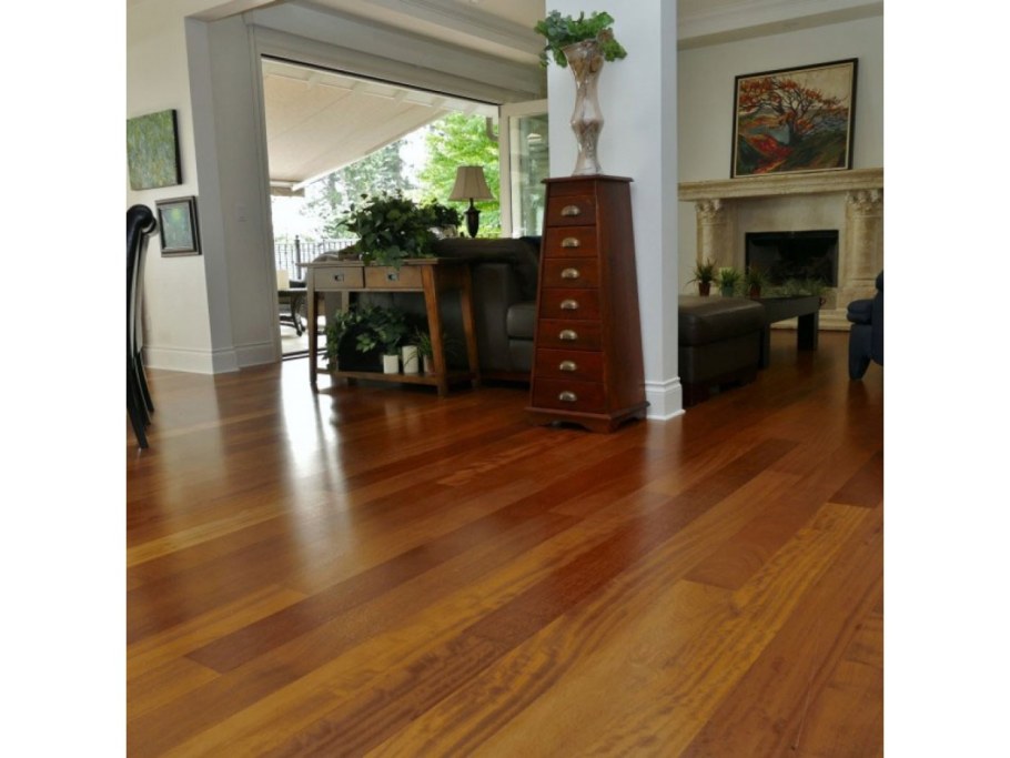 Сукупира массивная доска