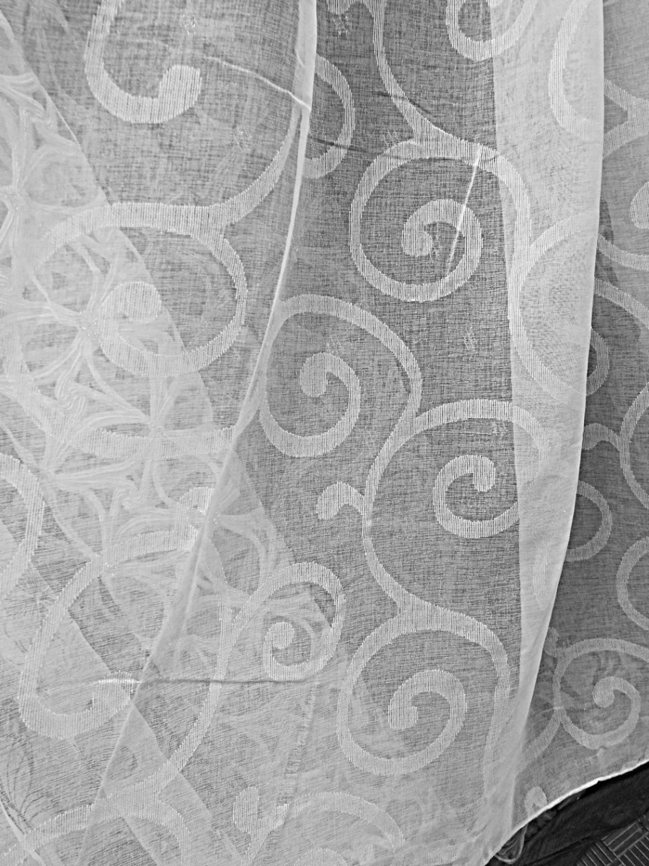 Тюль с узором