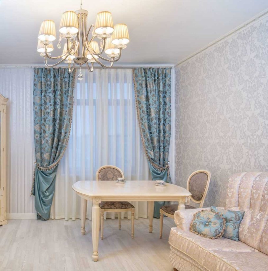 Шторы для гостиной в классическом стиле