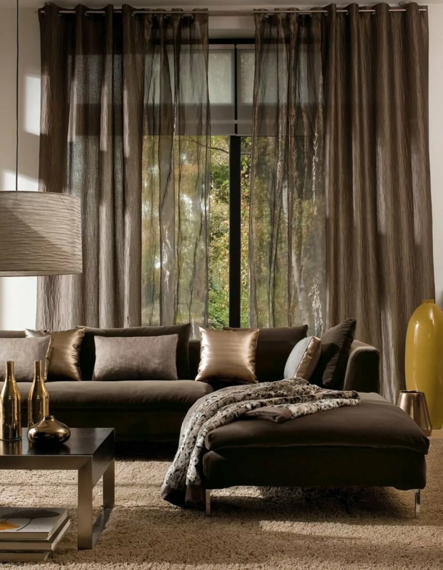 Шторы в гостиную в современном стиле