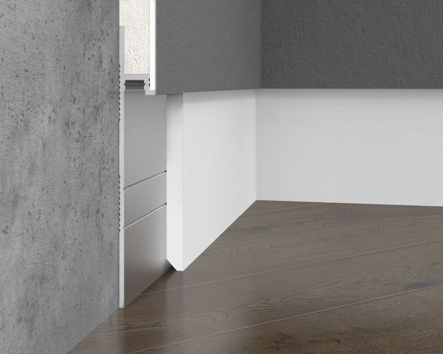 Плинтус плоский напольный