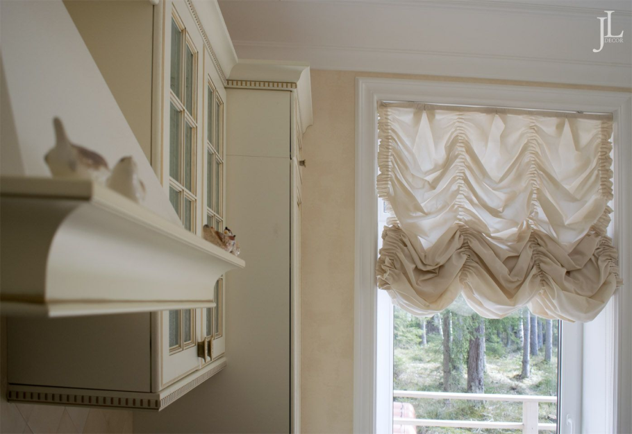 Французские шторы на кухню