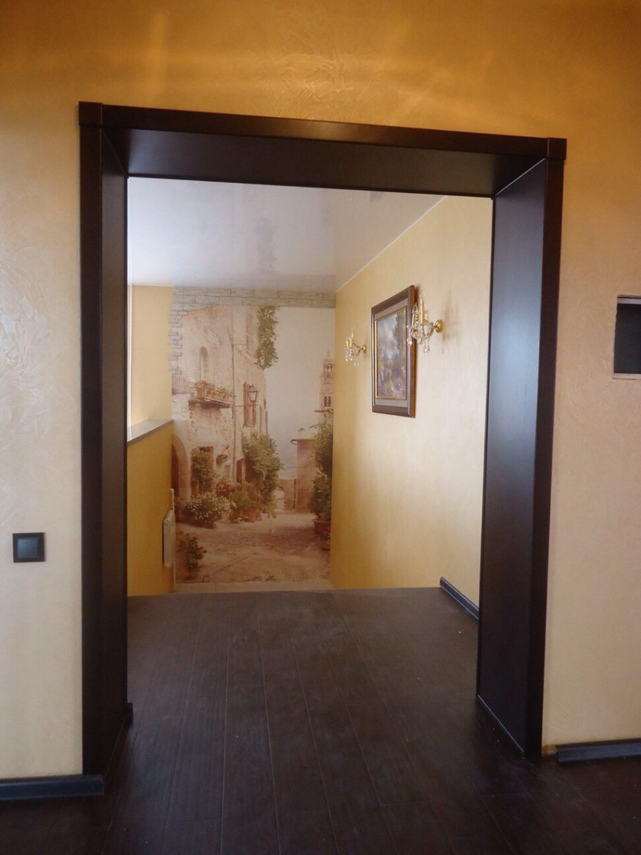 Дверной проем без двери