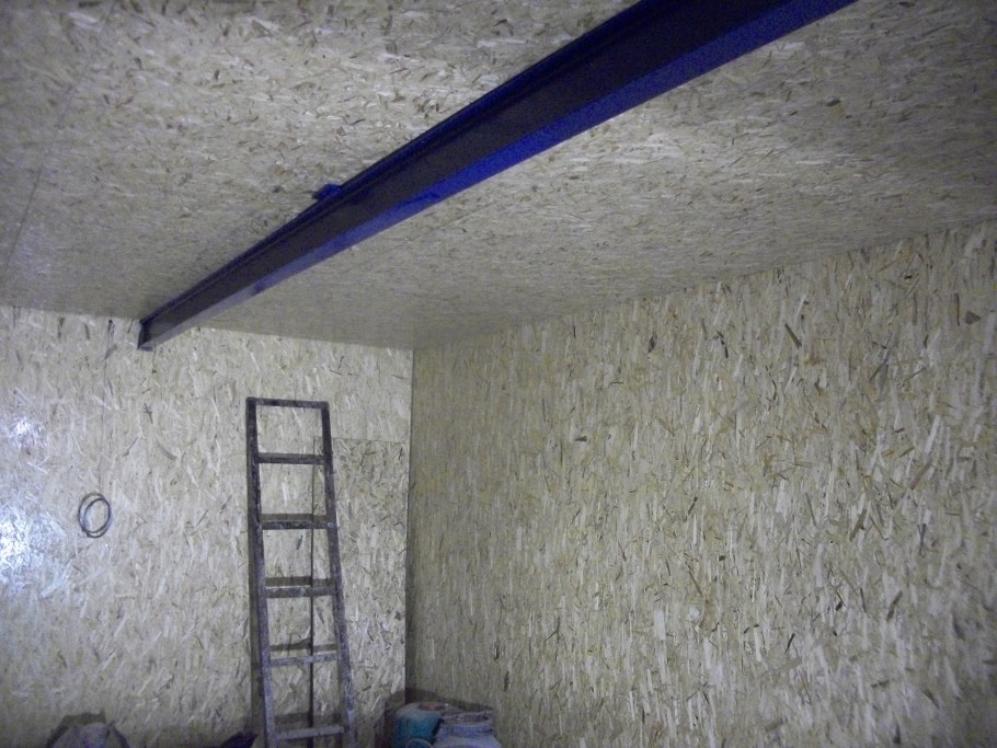 Потолок в гараже из ОСБ