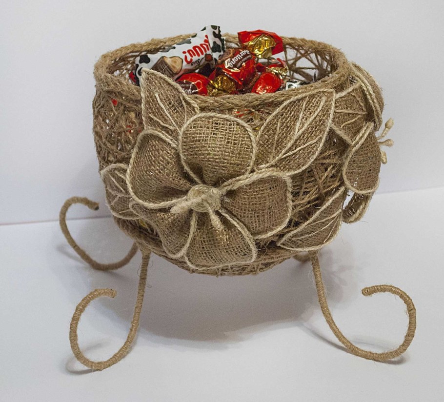 Изделия из джута и Мешковины