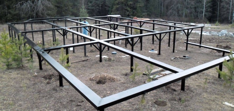 Ростверк на винтовых сваях